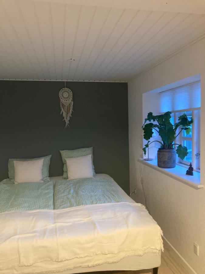Skovlyset'S B&B 尤尔斯明讷 外观 照片